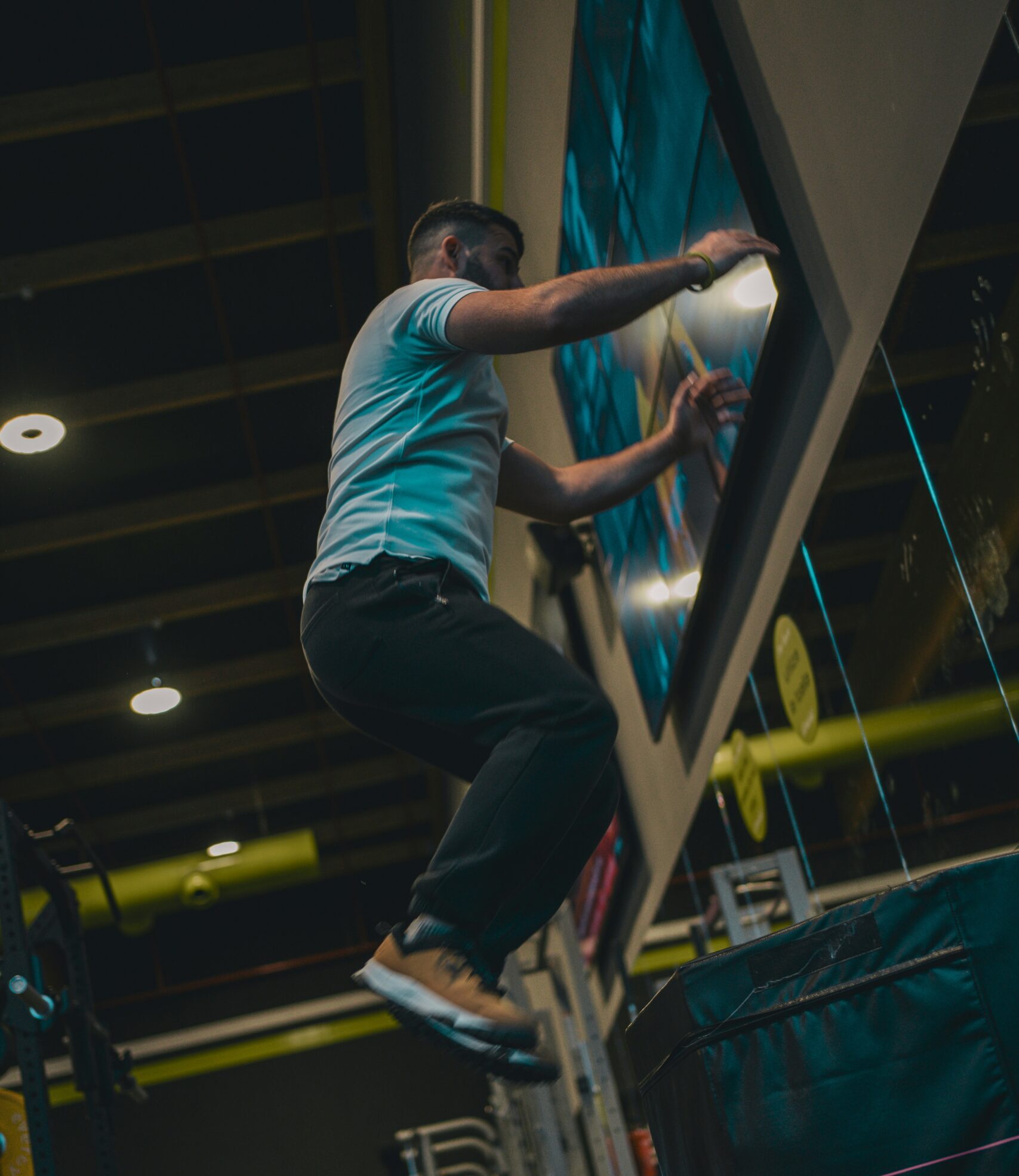 Kişilər üçün CrossFit məşqi